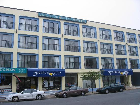 Brighton Suites Hotel