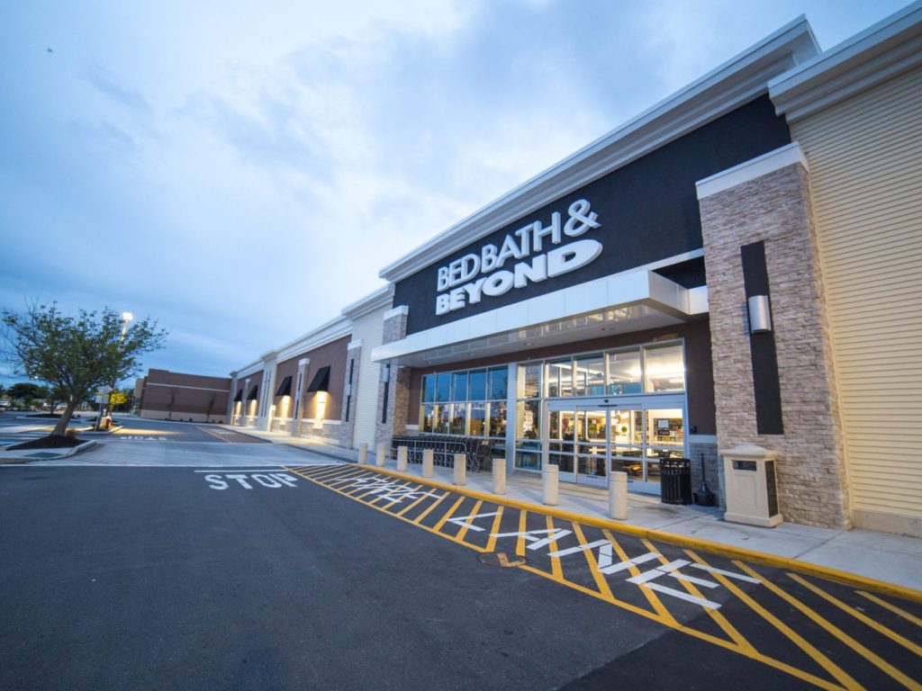 Bed Bath and Beyond at 621 Iyannough Road