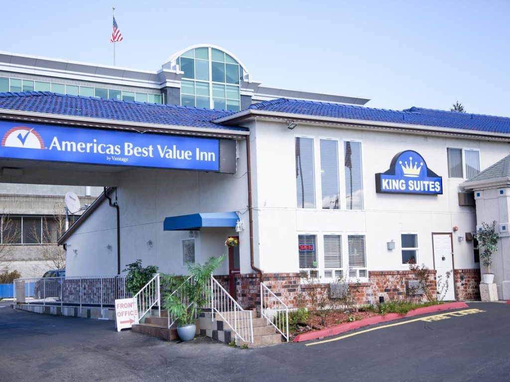 King Real Estate- Americas Best Value Inn