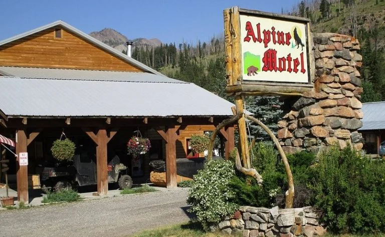 Alpine Motel - Billings, Montana