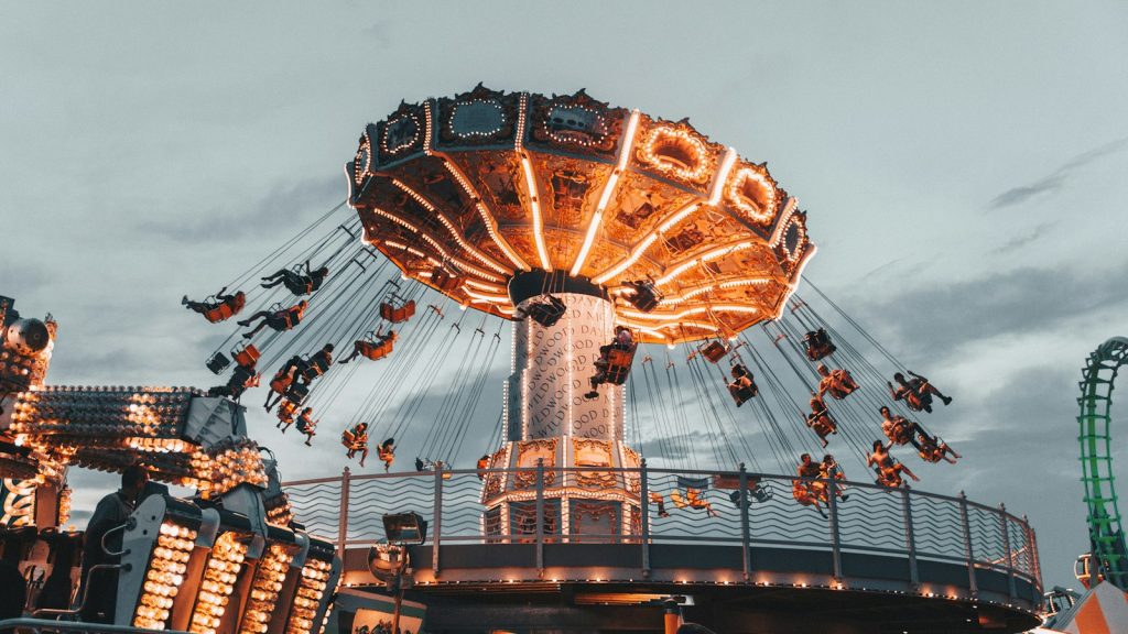 Rides & Attractions